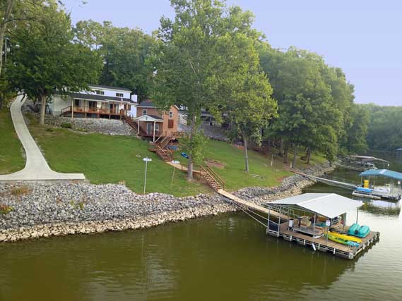 An Airbnb house on Lake Barkley, KY